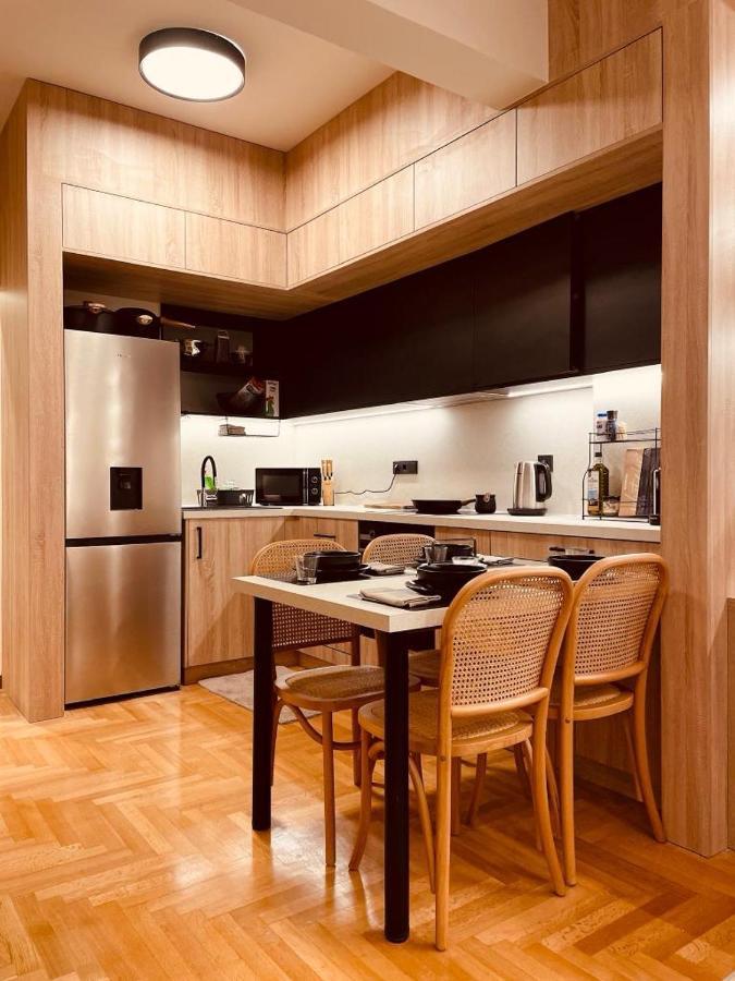 2 Bedroom Apt - Live Like A Local In Kolonaki Atene Esterno foto