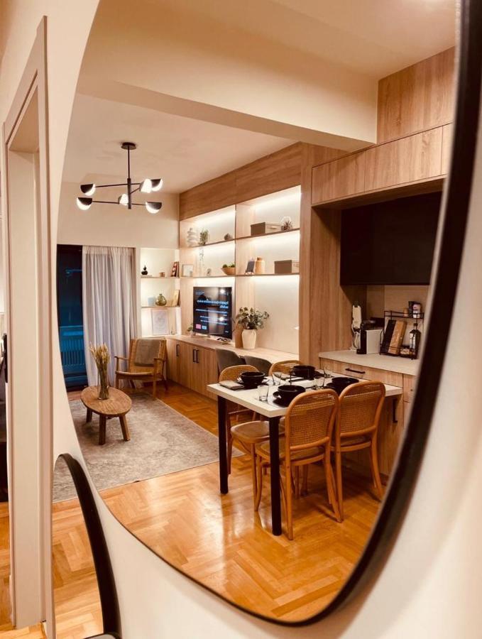 2 Bedroom Apt - Live Like A Local In Kolonaki Atene Esterno foto