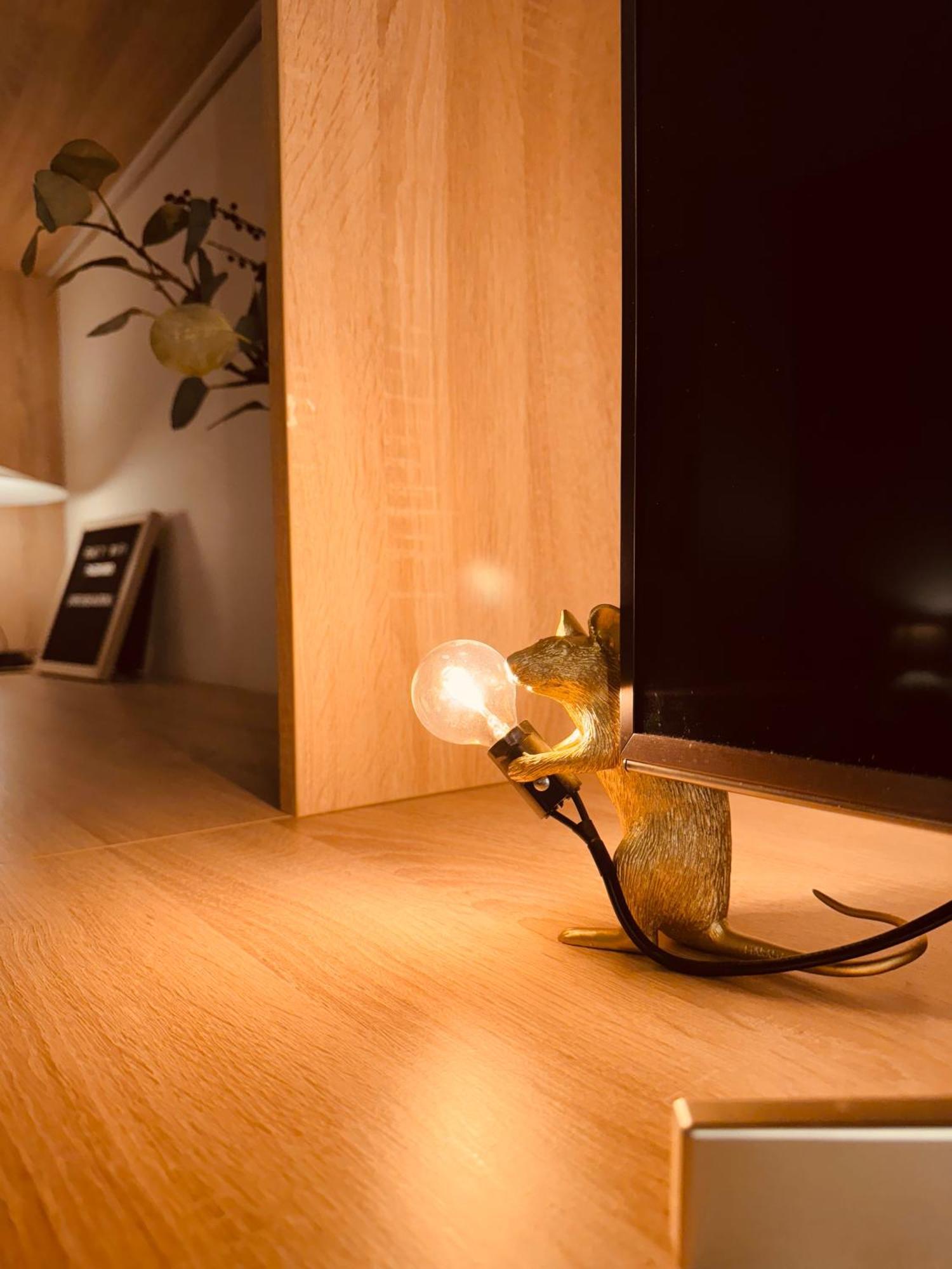 2 Bedroom Apt - Live Like A Local In Kolonaki Atene Esterno foto